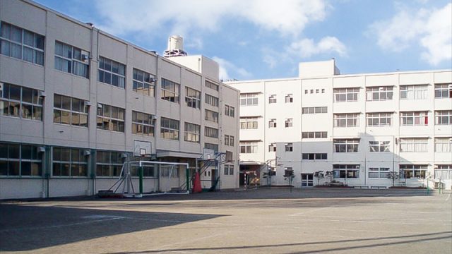横浜市立新田中学校の写真
