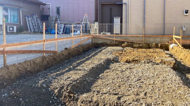 新丸子東2丁目　新築分譲住宅　基礎工事