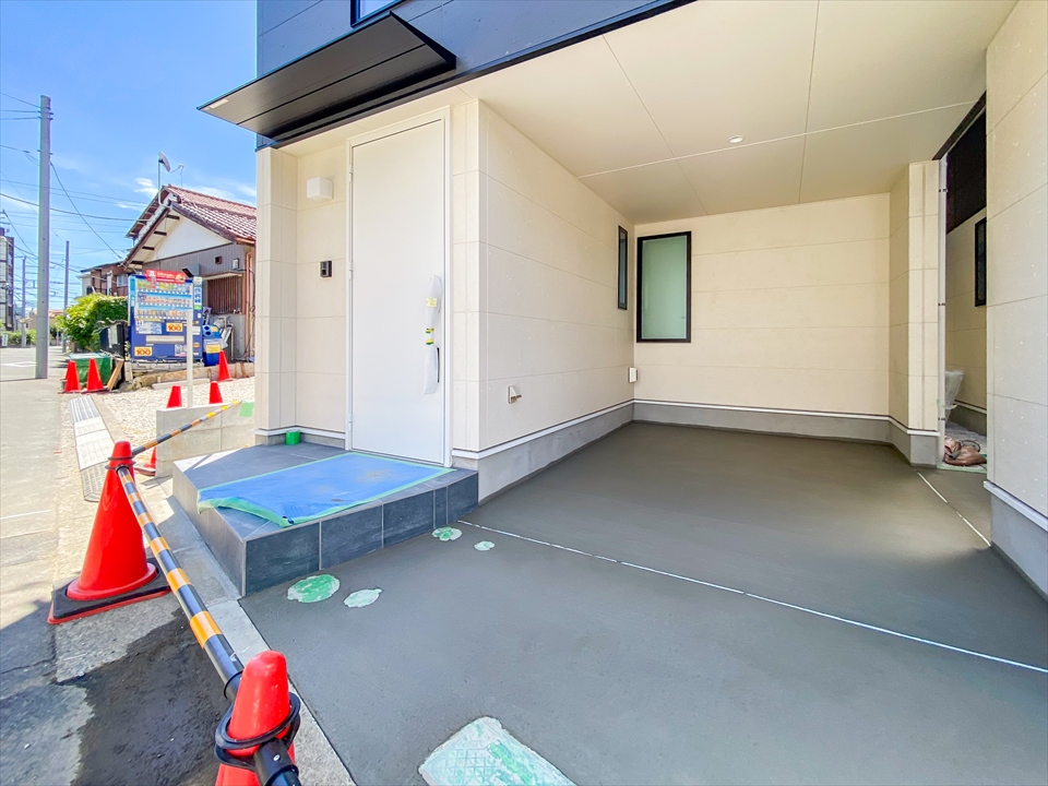 新吉田東2丁目 新築分譲住宅 全2棟 AB号棟 外構工事 駐車場土間コンクリート打設終了