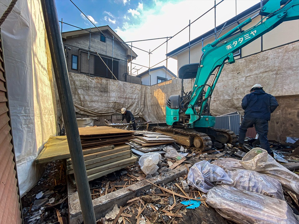 新吉田東6丁目　新築分譲住宅　全1棟（予定）　既存建物解体工事