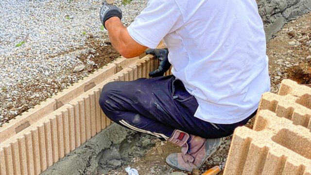 新吉田東5丁目　新築戸建　先行ブロック工事