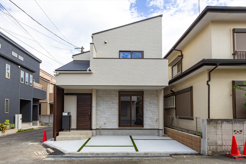 新吉田東6丁目 新築戸建 外観・室内