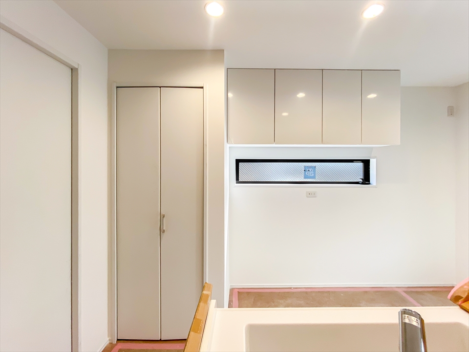 新吉田東5丁目Ⅲ　新築分譲住宅　全1棟　設備什器取付、電気受電