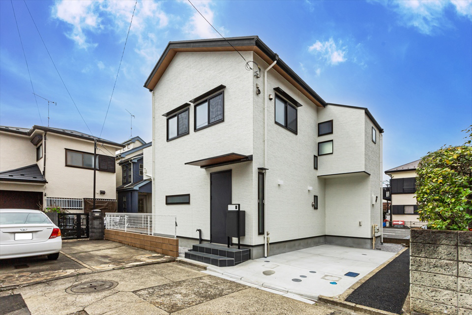 新吉田東5丁目Ⅲ　新築分譲住宅　全1棟　完成写真