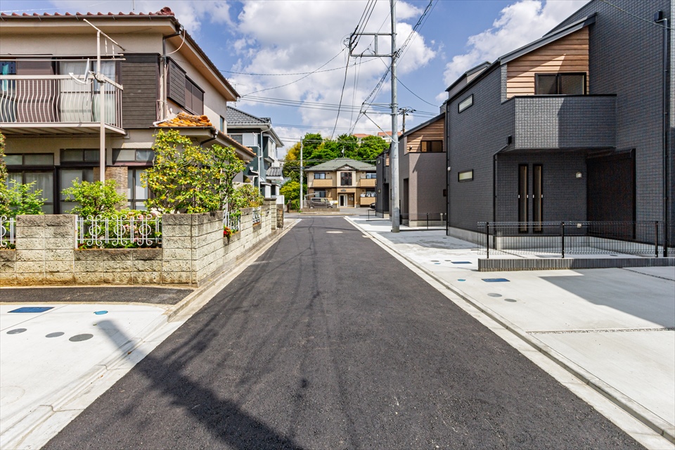 新吉田東5丁目Ⅲ 新築分譲住宅 位置指定道路 アスファルト舗装