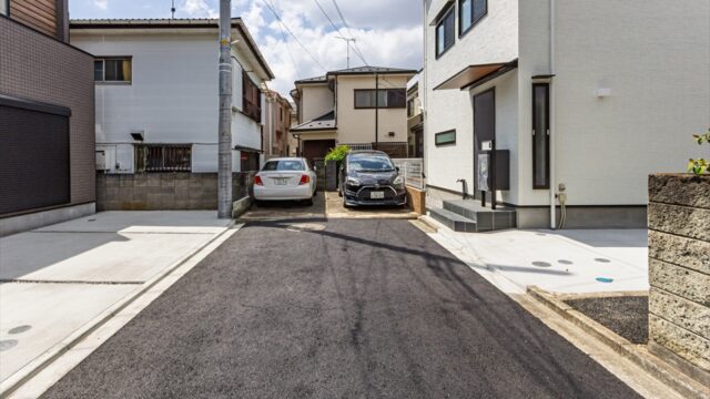 新吉田東5丁目Ⅲ　新築戸建　アスファルト舗装